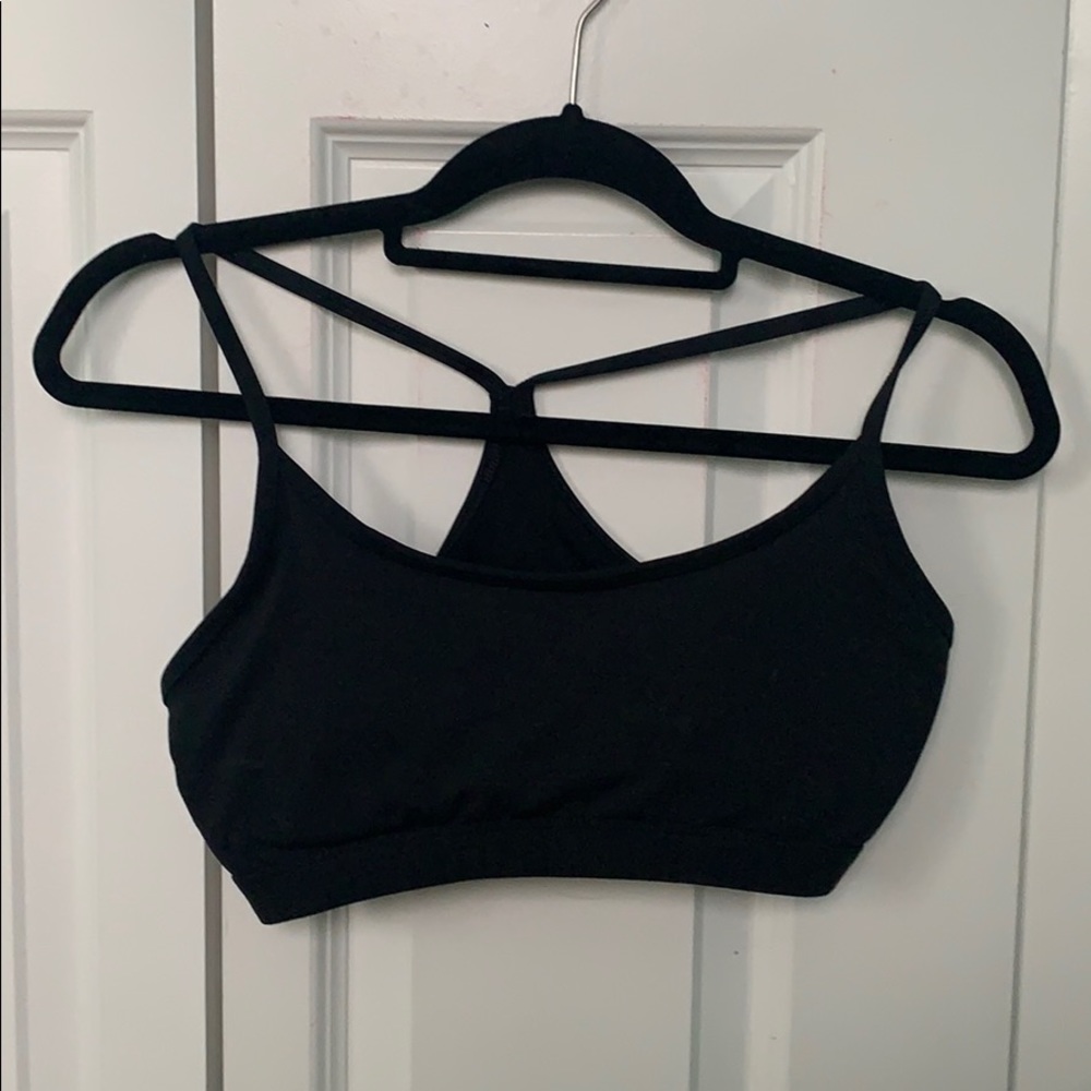 Fabletics sports bra